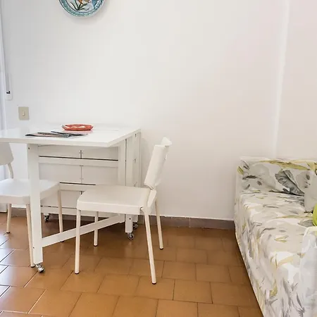 M344 - Marcelli, Comodo Trilocale Con Terrazzo Apartament