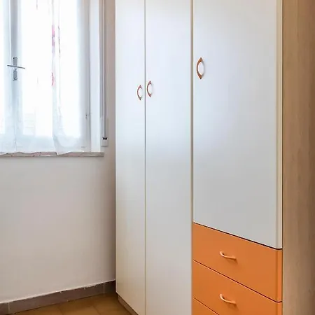 M344 - Marcelli, Comodo Trilocale Con Terrazzo Apartament