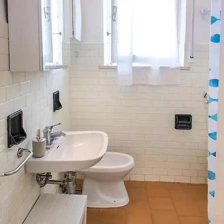 Apartament M344 - Marcelli, Comodo Trilocale Con Terrazzo *